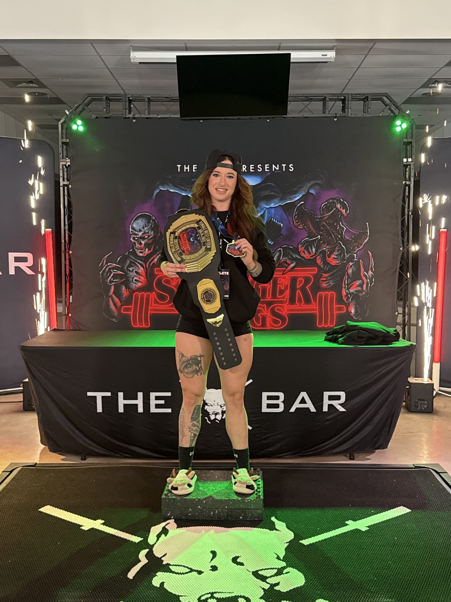 You are currently viewing Samantha Thompson Shares Her Journey from Near Death to Platform Glory